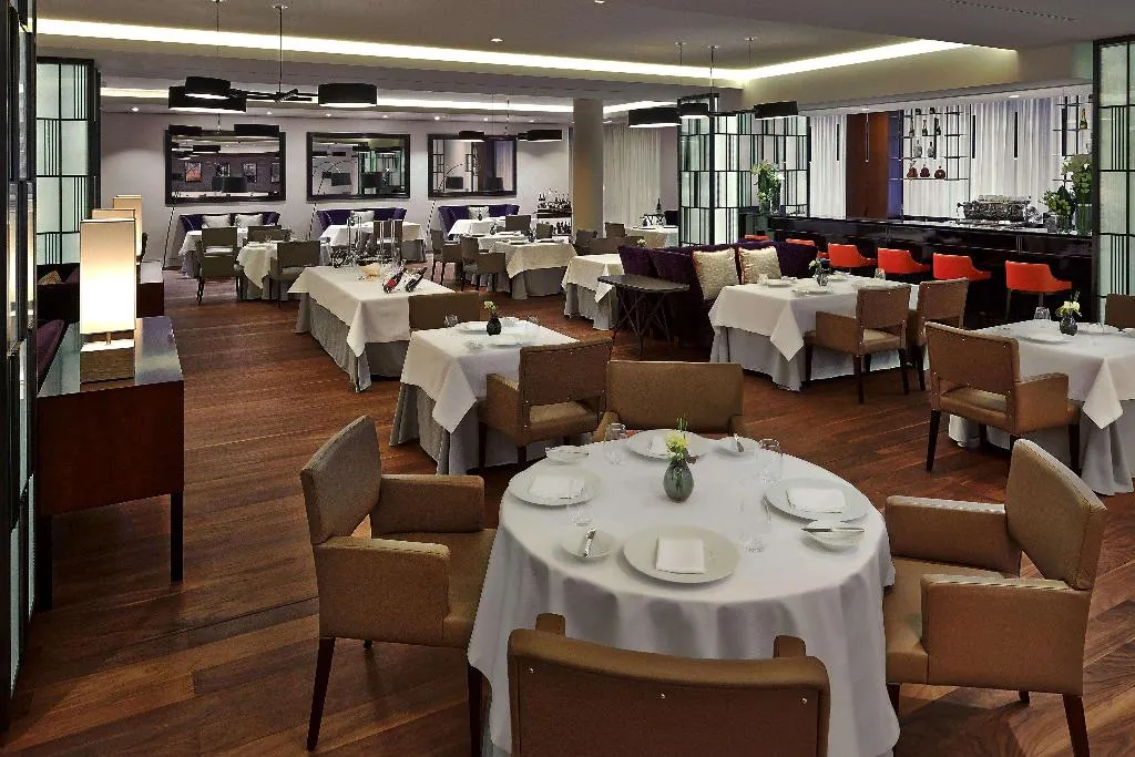 Bar, Waldorf Astoria Berlin, Berlin