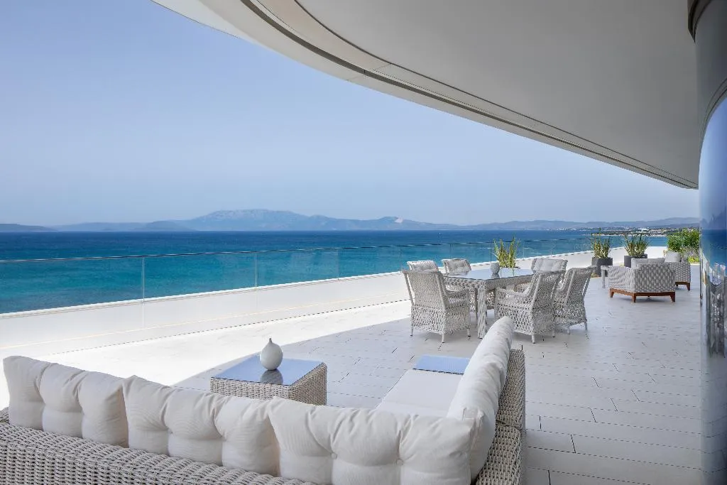 Terrace, Reges a Luxury Collection Resort & Spa, Izmir