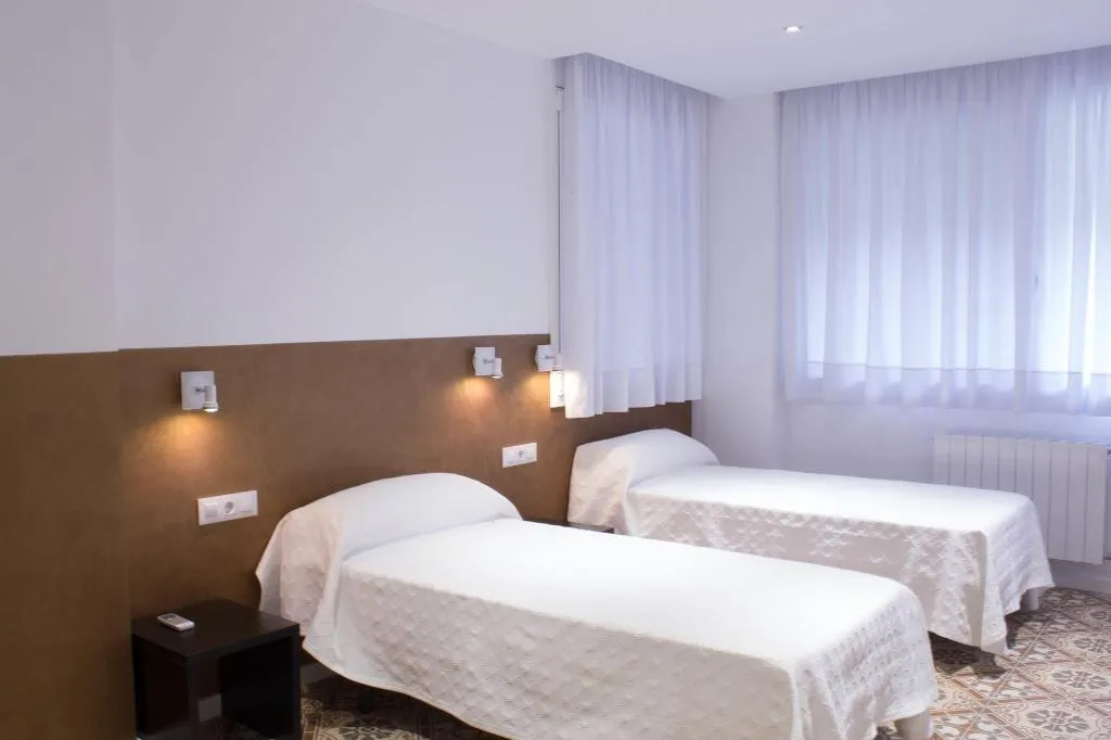 Room, Hostal Nova, Barcelona