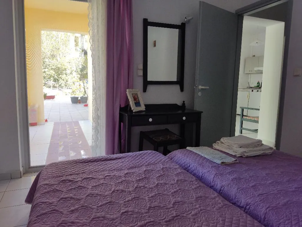 APARTMENT GARDEN VIEW Room, Zinovia Apartments, Crete