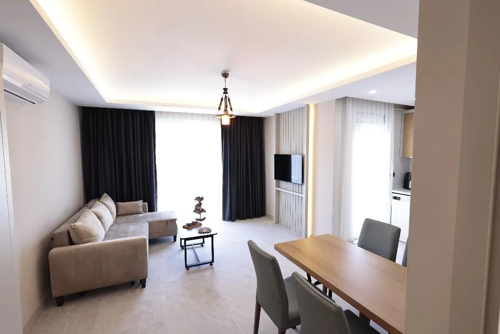 APARTMENT POOL VIEW Room, Livia Luxury Apart Hotel, Antalya