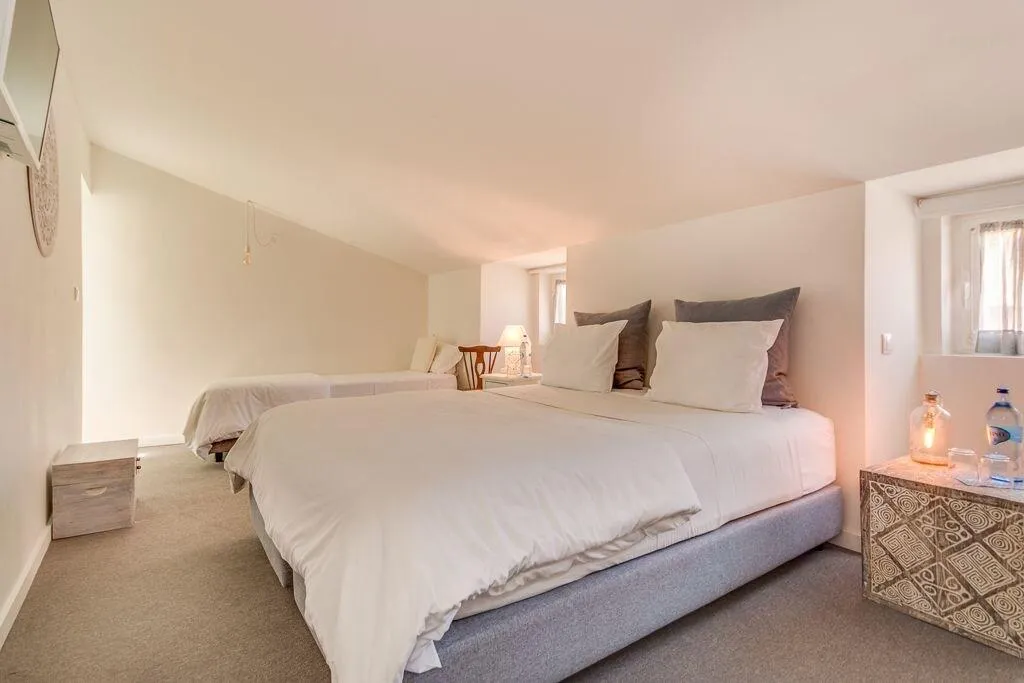 Room, Chiado 44, Lisbon