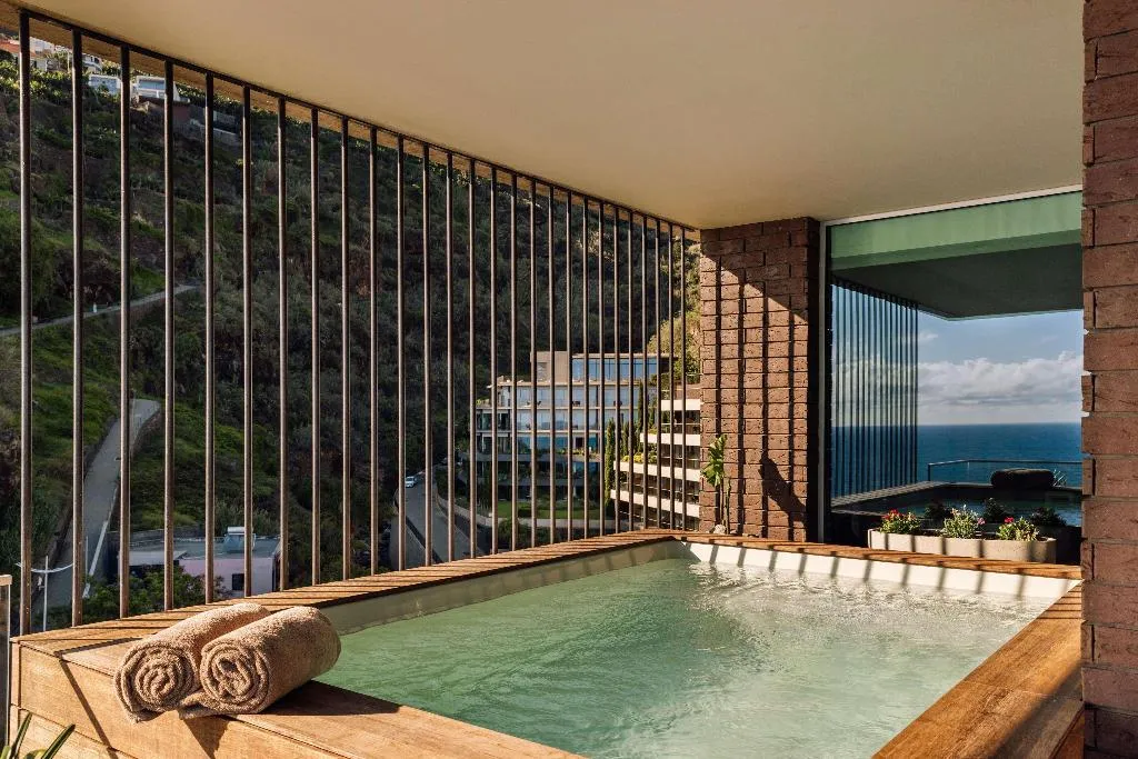 Room, Saccharum Resort, Madeira