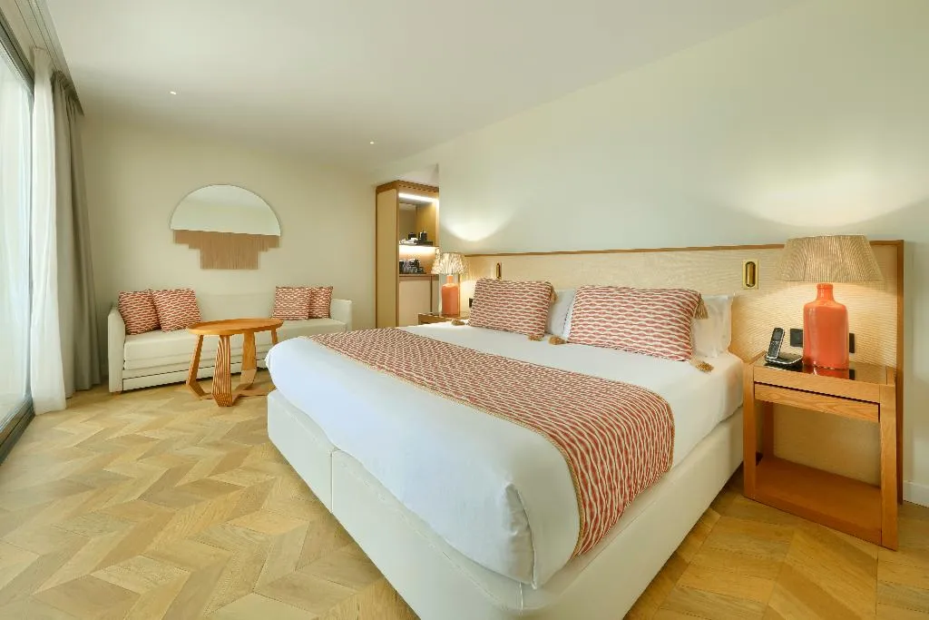 JUNIOR SUITE SEA VIEW Room, TRS Ibiza Hotel, Ibiza