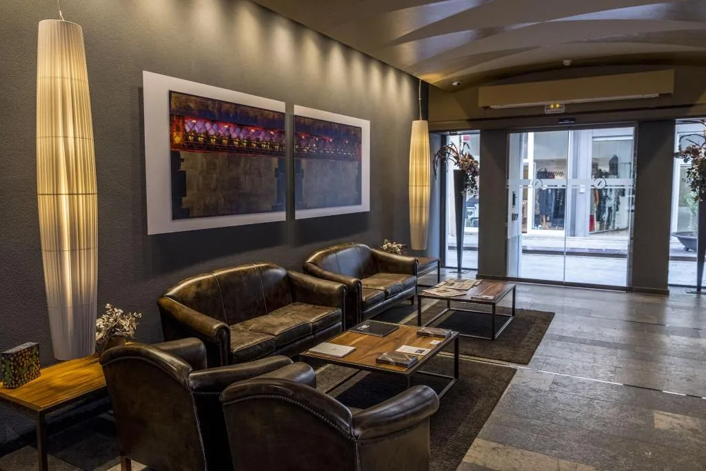 Lobby, Nord 1901, Costa Brava