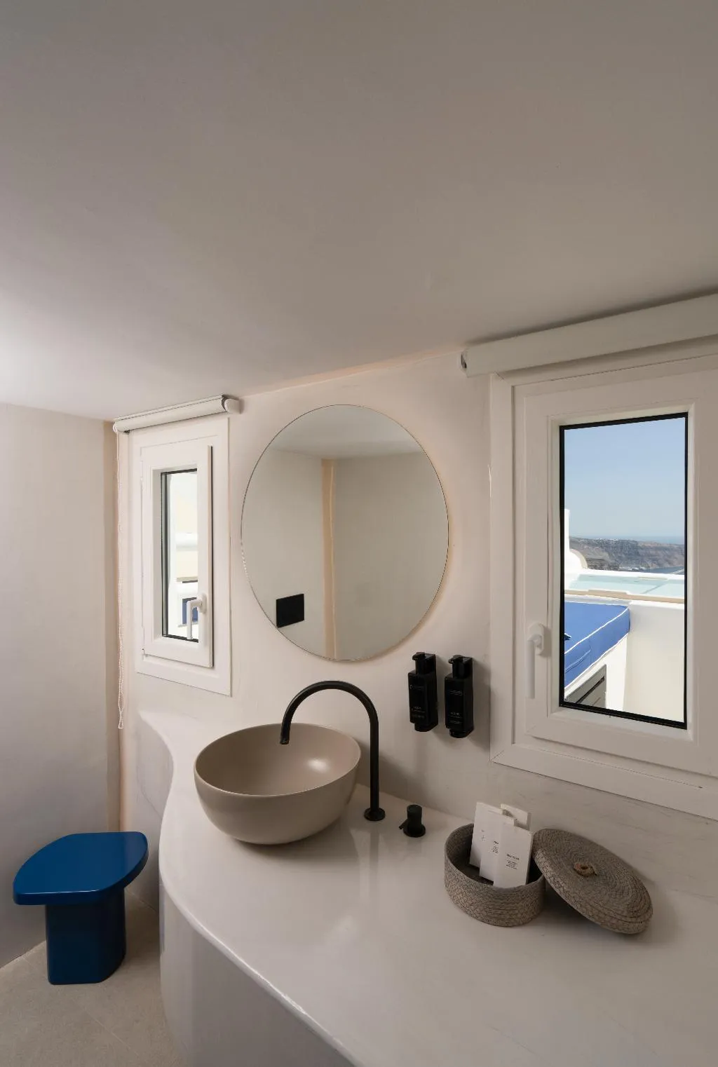 SUITE SEA VIEW WITH PRIVATE POOL Room, You And Me Suites, Santorini