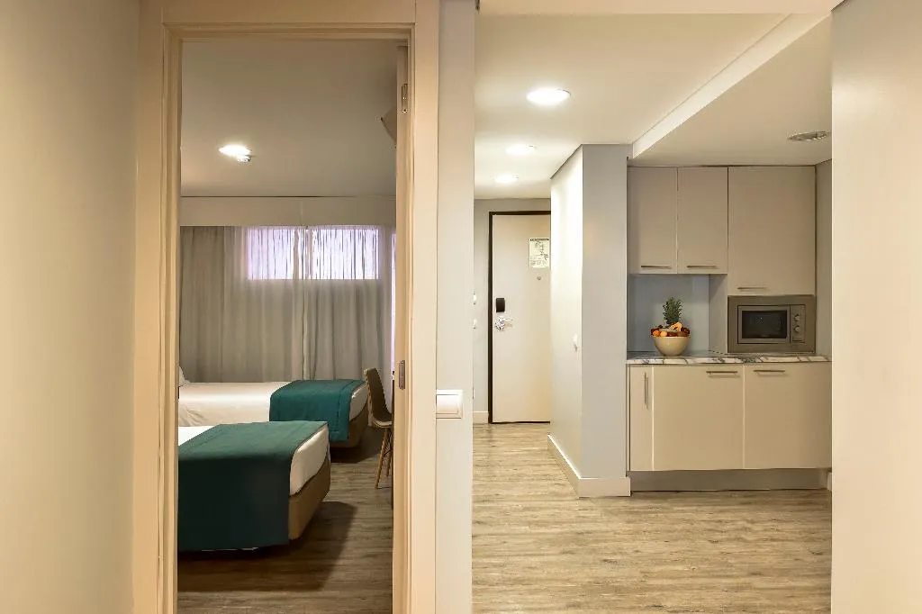 APARTMENT PREMIUM TWO BEDROOMS Room, Aqualuz Lagos by The Editory, Algarve