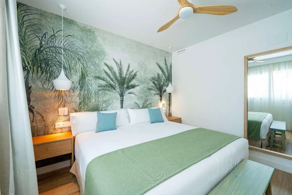 Room, Punta Candor Suites, Costa De La Luz