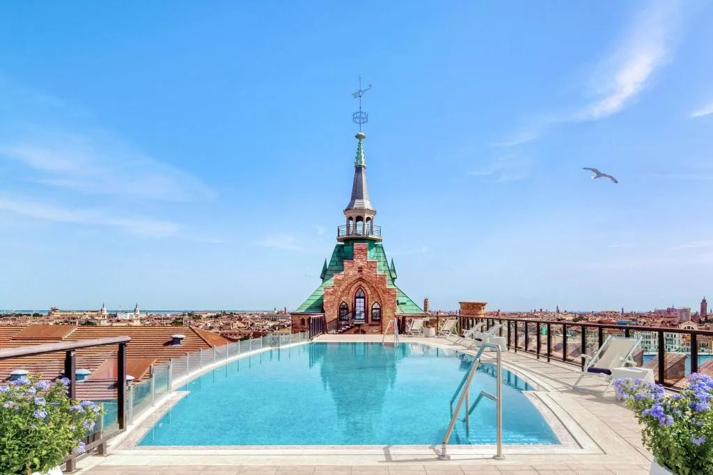 Pool, Hilton Molino Stucky Venice, Venice