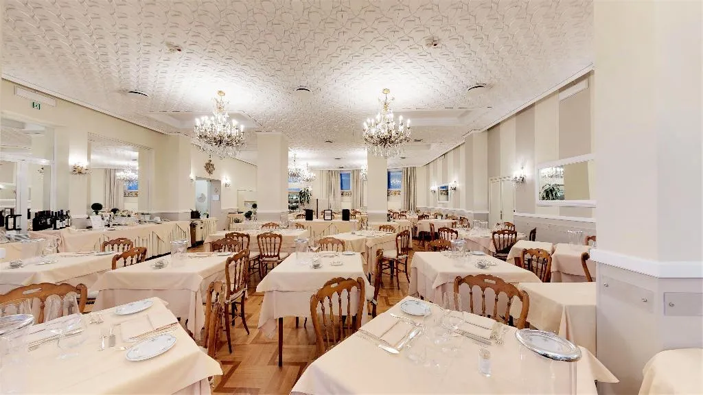 Restaurant, Hotel Metropole, Cagliari
