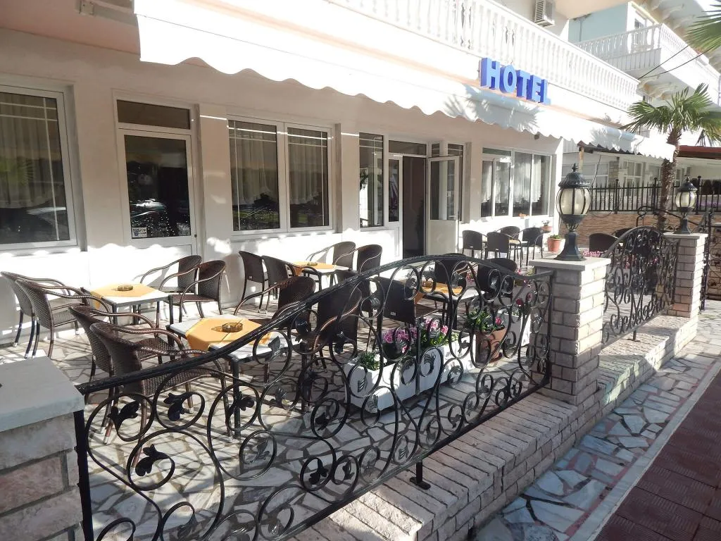 Terrace, Gold Stern, Thessaloniki