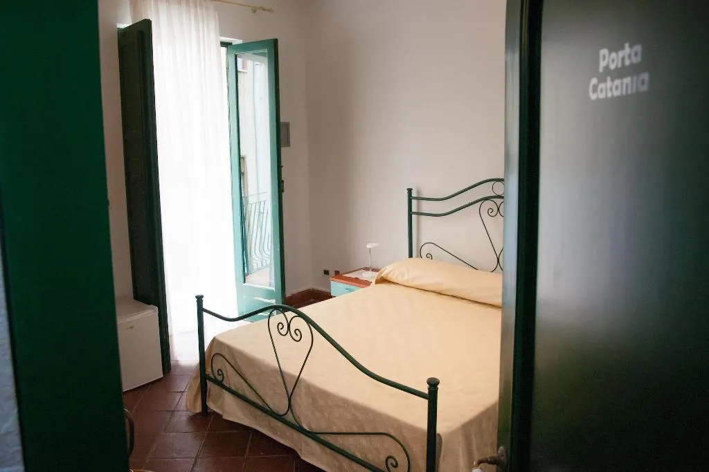 Room, B&B Casa Andrea, Taormina