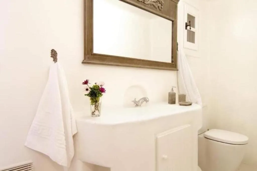 VILLA THREE BEDROOMS THREE BATHROOMS Room, White Rock Suites & Villas, Mykonos