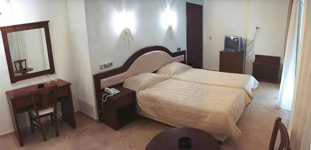 Room, Filippos, Halkidiki