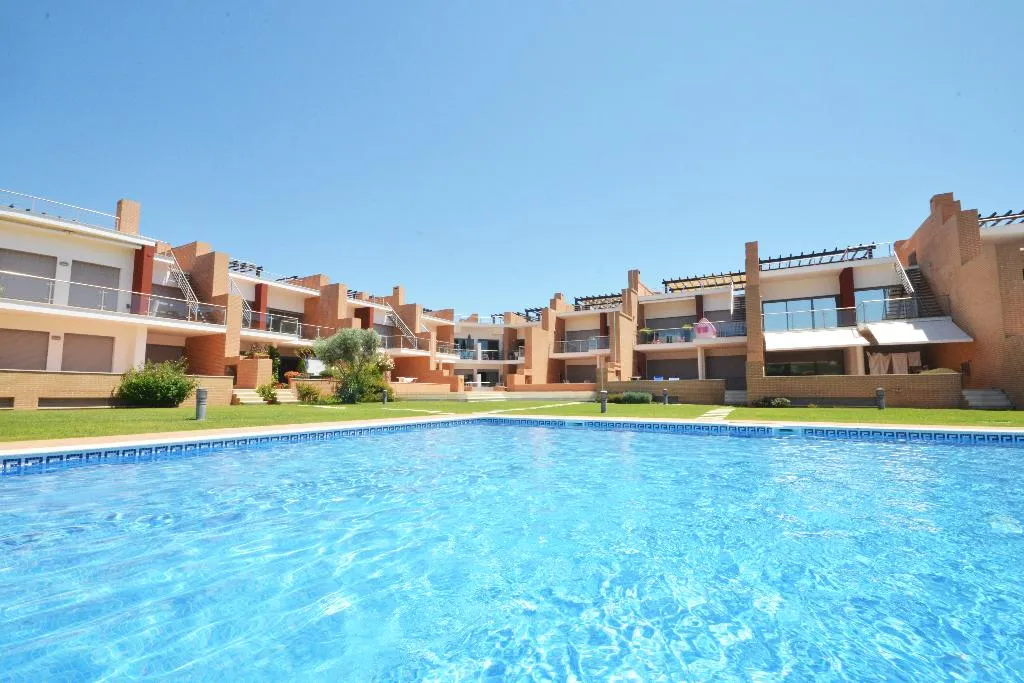 APARTMENT CAPACITY 4 Room, Millennium Golf Residences, Algarve