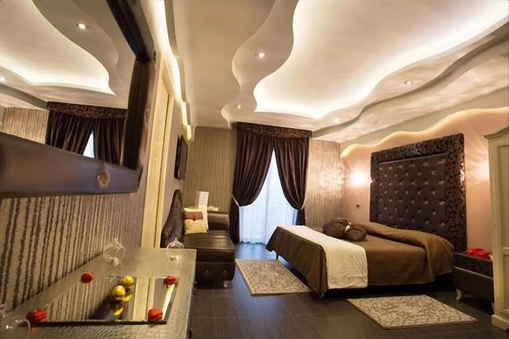 Room, Bellavista, Naples