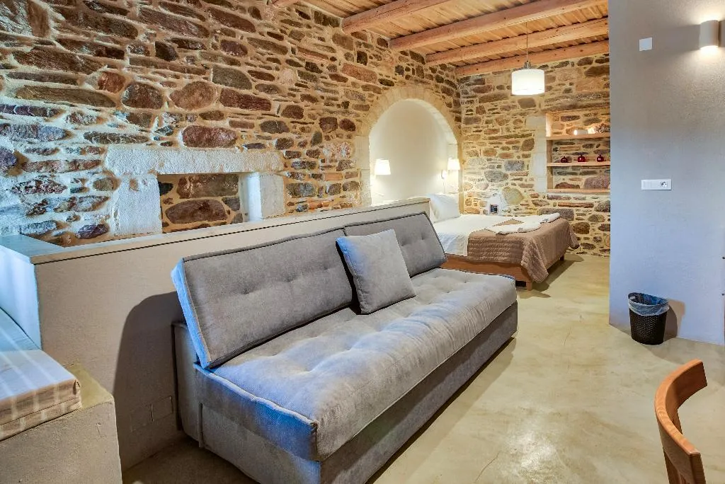 SUITE WITH JACUZZI Room, Lameriana Secret Village, Crete
