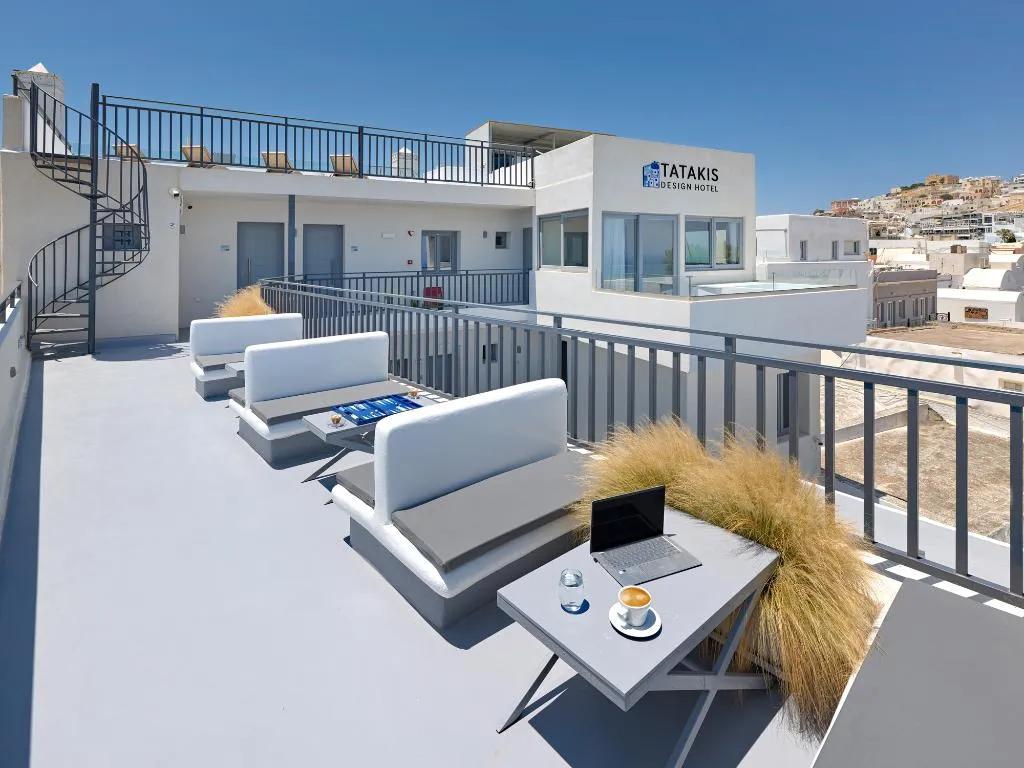 SUITE Accessible Room, Tatakis Design Hotel, Fira, Santorini