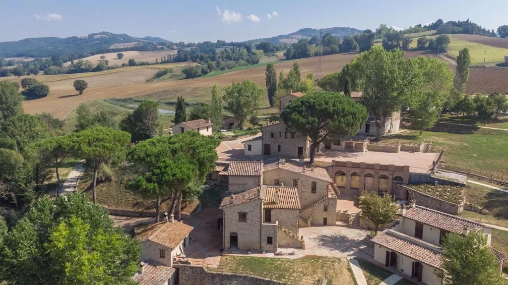 General view, Gh Borgo Pulciano Agriturismo, Perugia