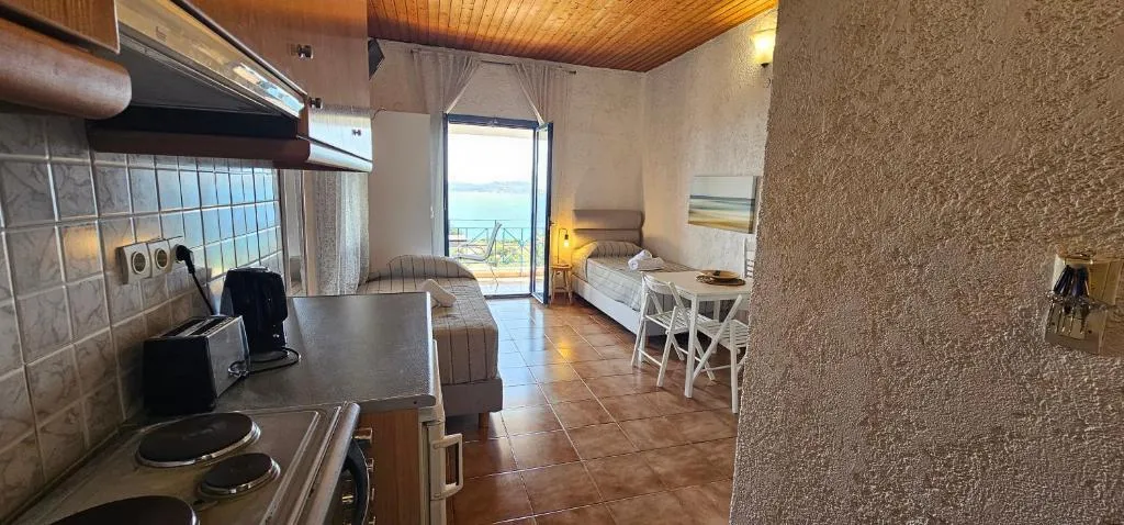 APARTMENT SEA VIEW ONE BEDROOM Room, Metaxatos Apartments, Kefallinia