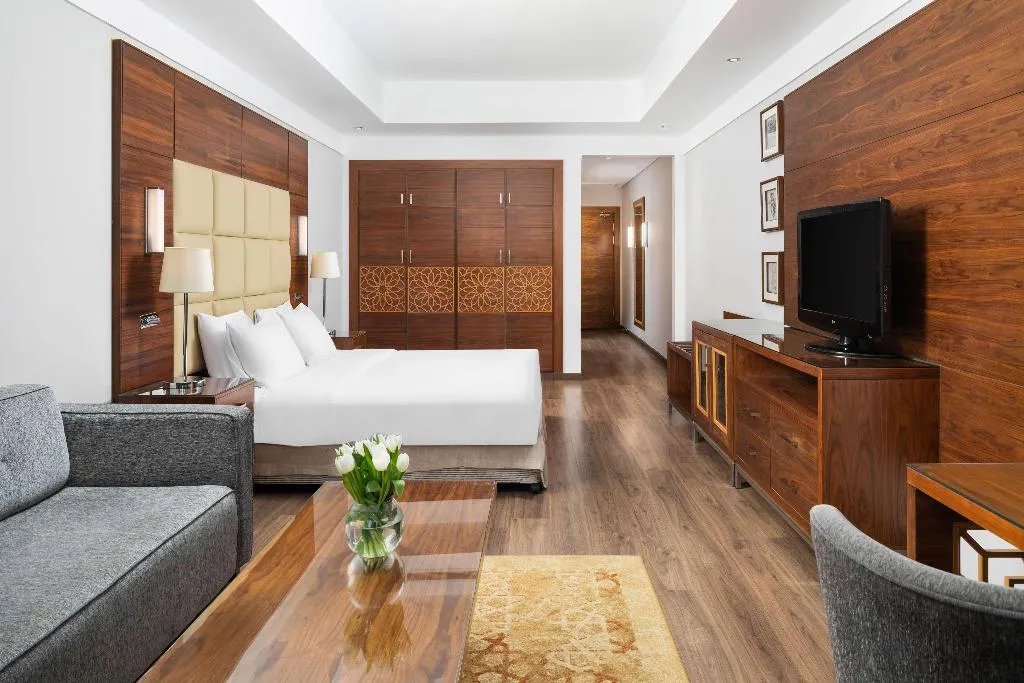 DOUBLE EXECUTIVE SUPERIOR Room, Hilton Pyramids Golf, Cairo