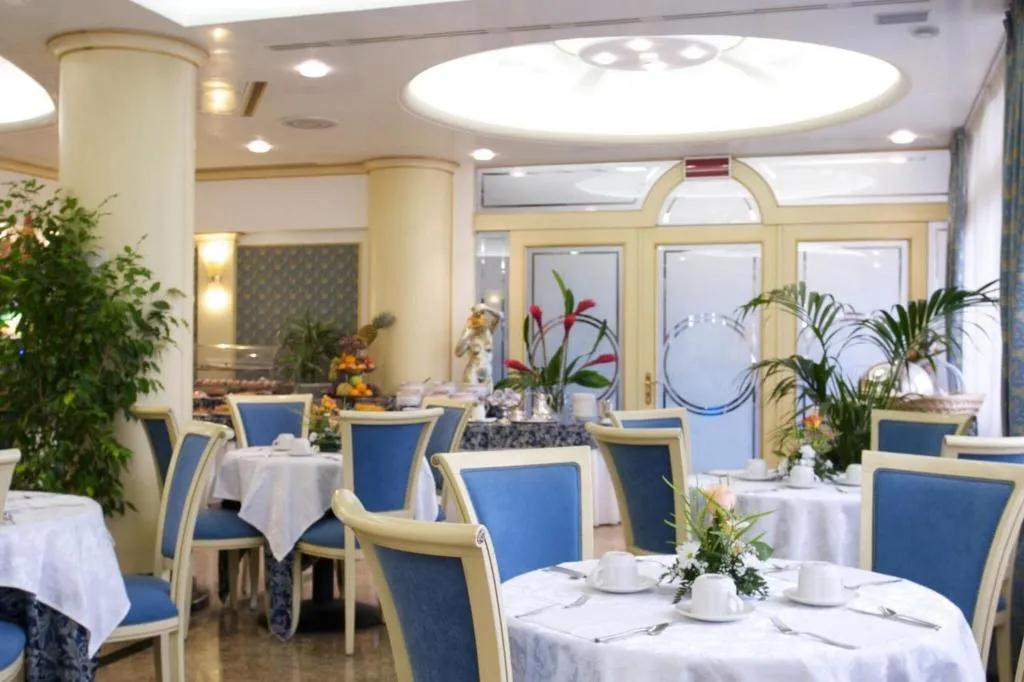 Restaurant, Hotel The Originals Venise Sud Bristol Chioggia, Venice