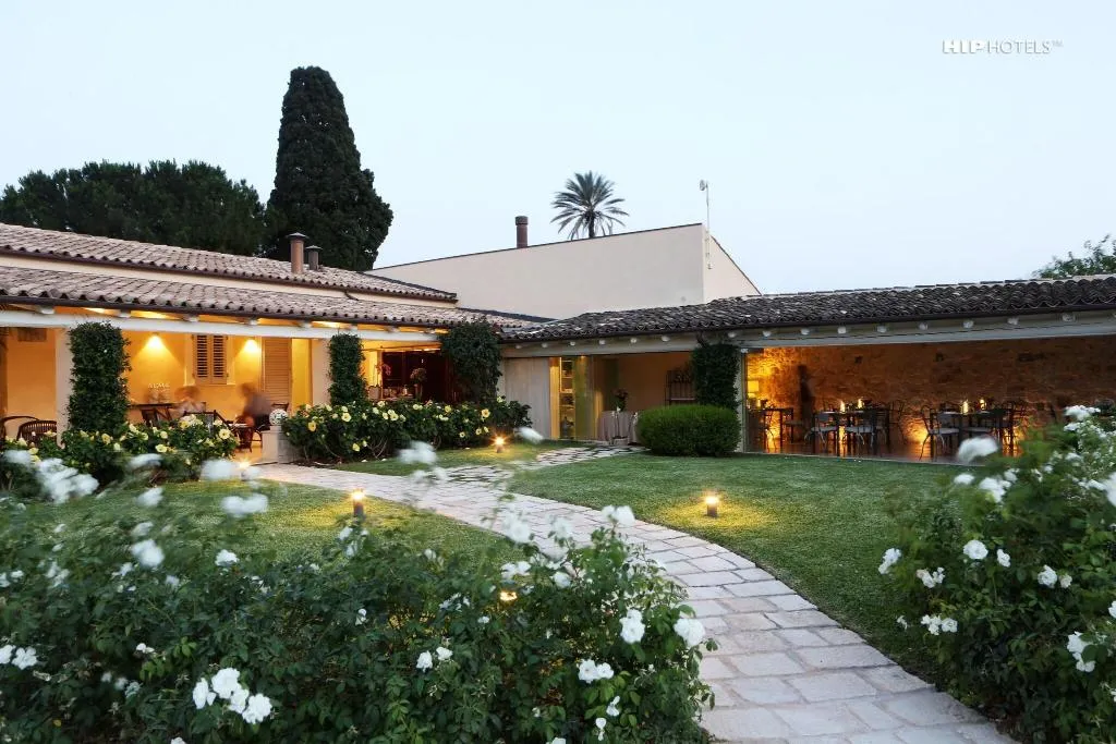 Terrace, Donna Coraly Resort, Catania