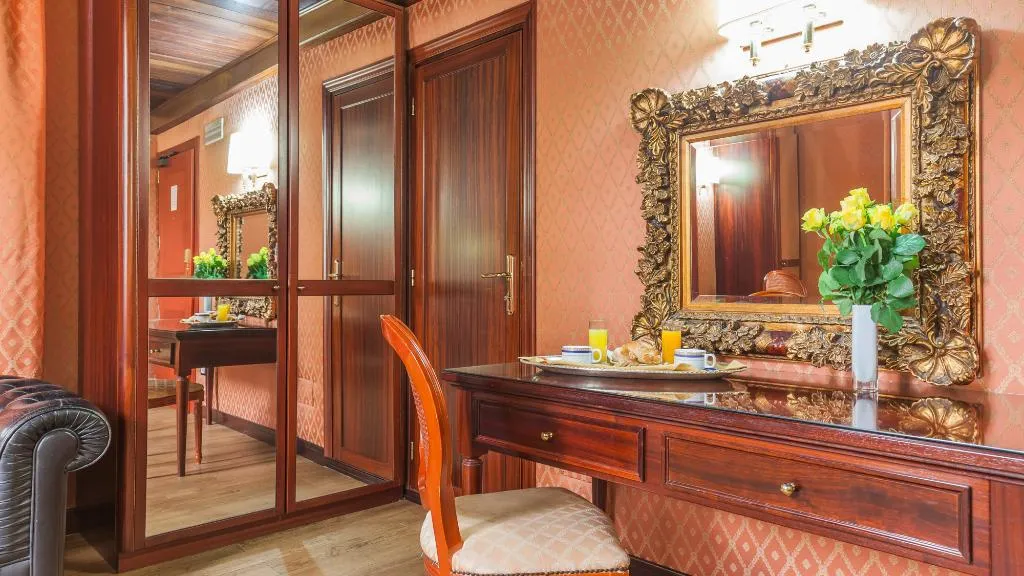 General view, Hotel Prince Galles, Rome