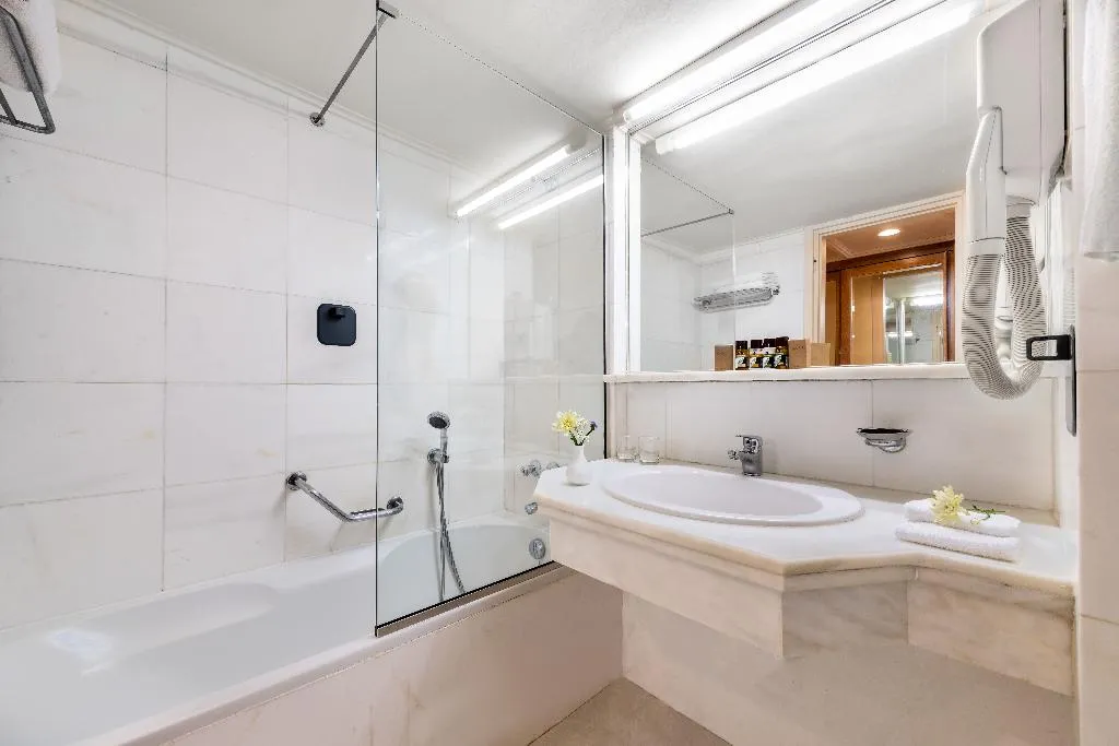 SINGLE GARDEN VIEW Room, Aquila Rithymna Beach, Crete