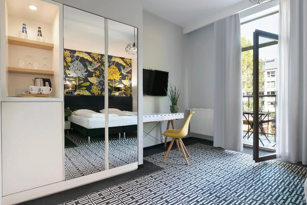 Double or Twin STANDARD Room, Liv'Inn Aparthotel, Krakow