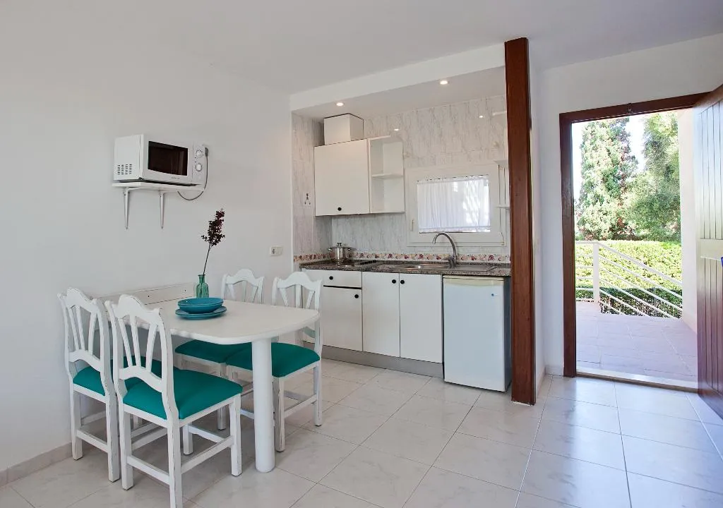 APARTMENT PREMIUM Room, Apartamento Sol Romantica by DOT Suites, Majorca