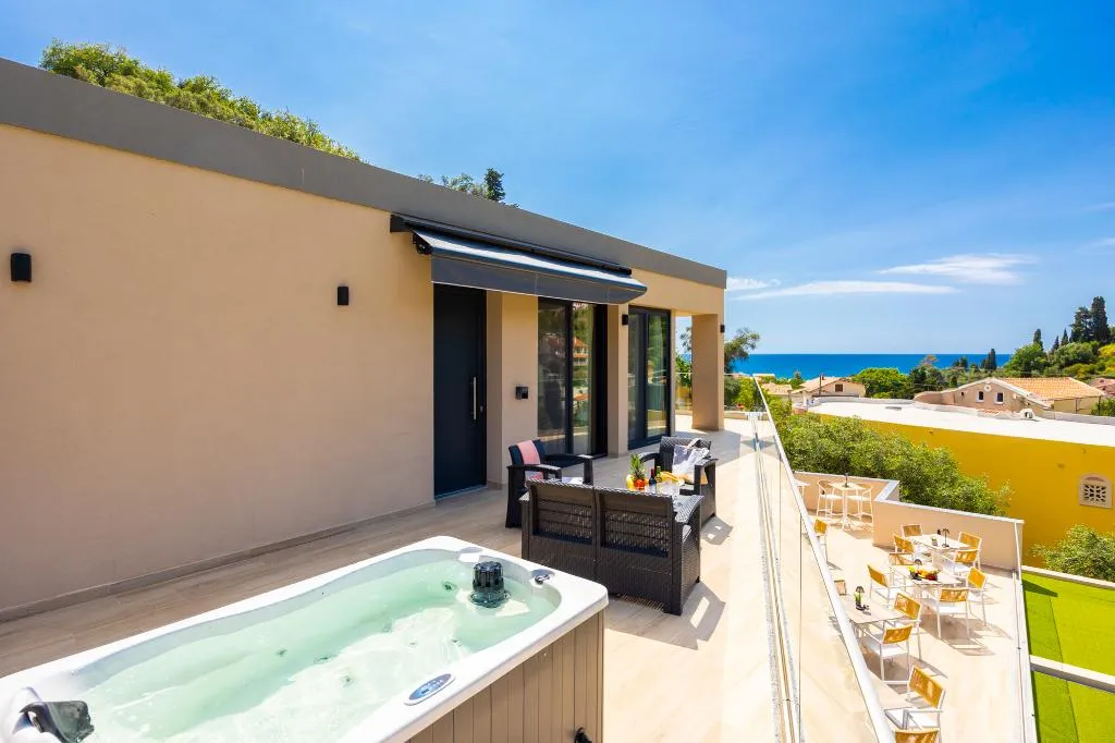 SUITE DELUXE SEA VIEW WITH BALCONY Room, Nobile Hotel, Corfu