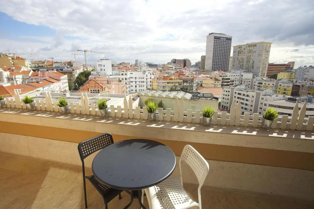 Room, Home Sweet Lisbon, Lisbon