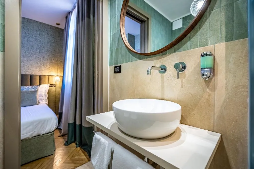 DOUBLE ECONOMY Room, Duomo Firenze, Florence