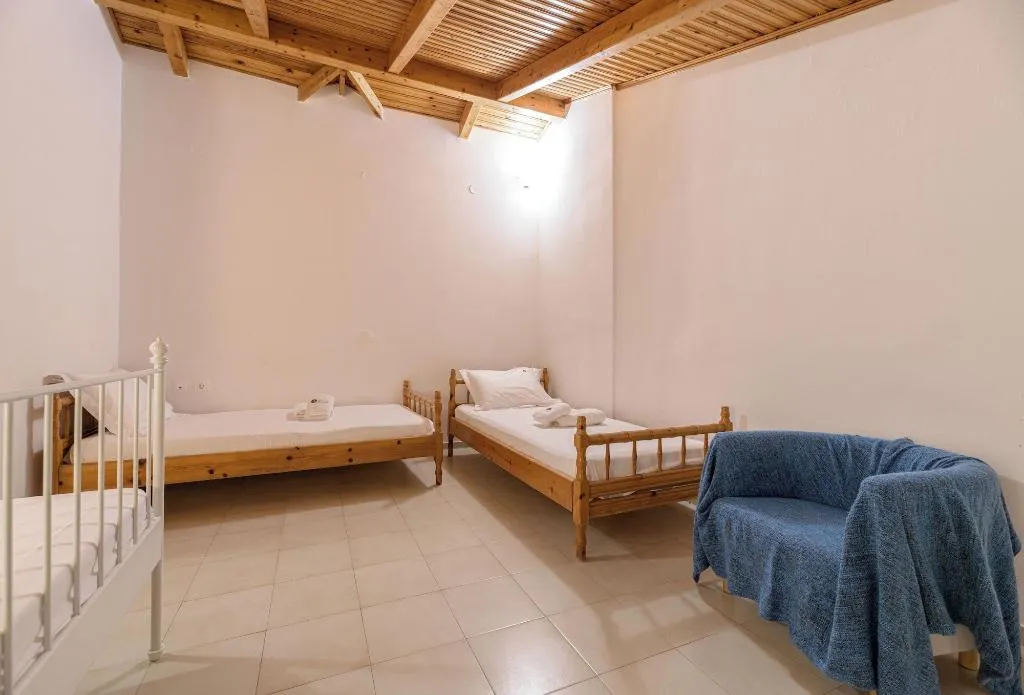 Room, Denise Studios & Apartments, Zante