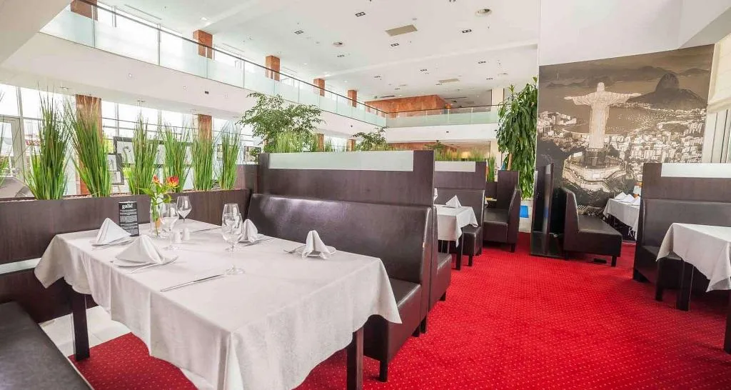 Restaurant, Premier Kraków Hotel, Krakow