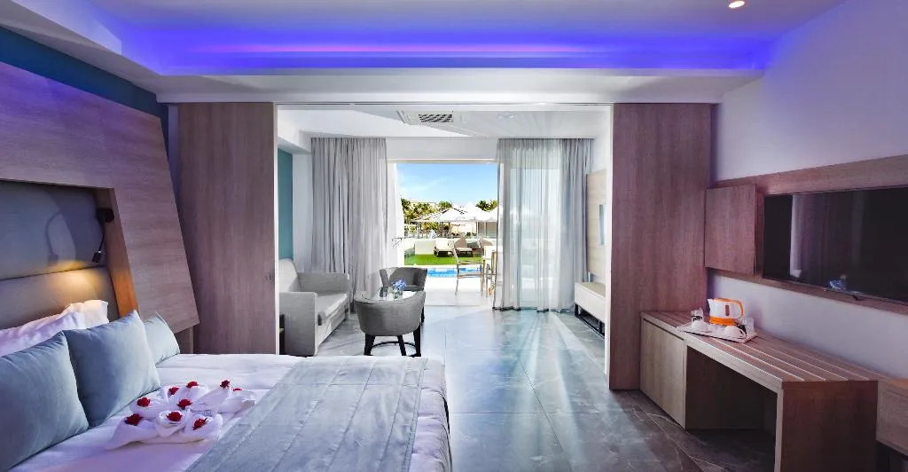 SUITE GRAND Room, Pernera Beach, Cyprus