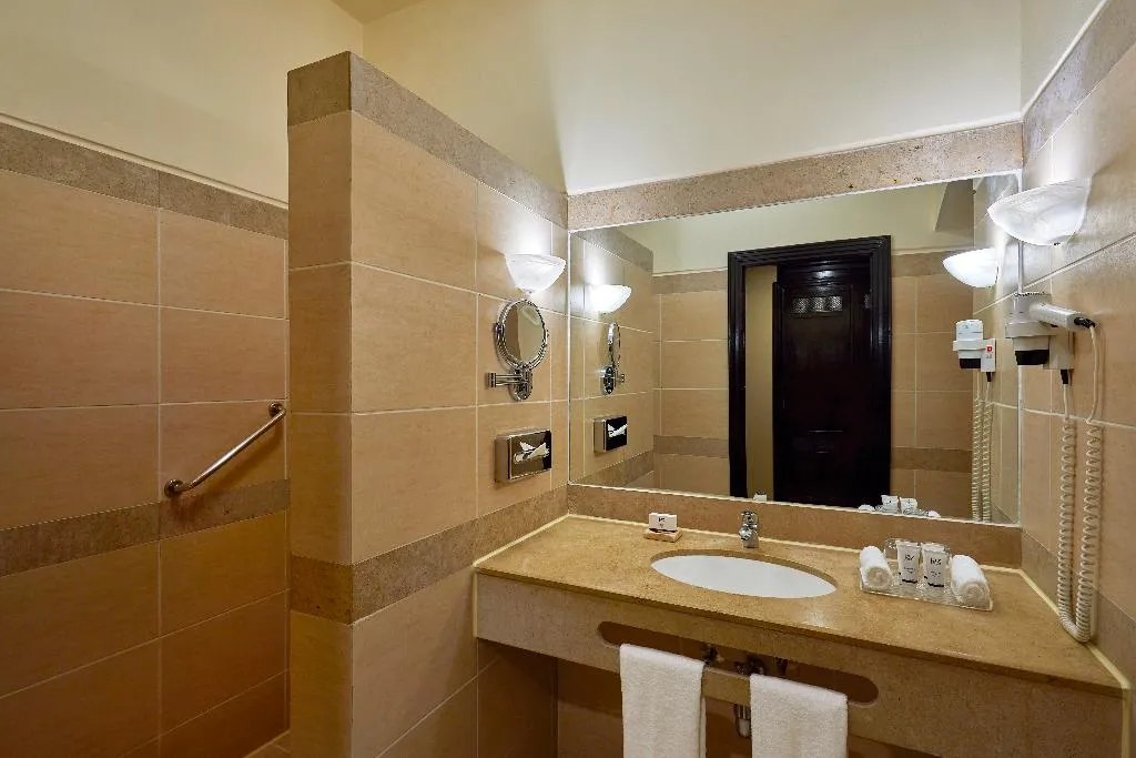 DOUBLE SUPERIOR GARDEN VIEW Room, JAZ Belvedere, Red Sea Riviera