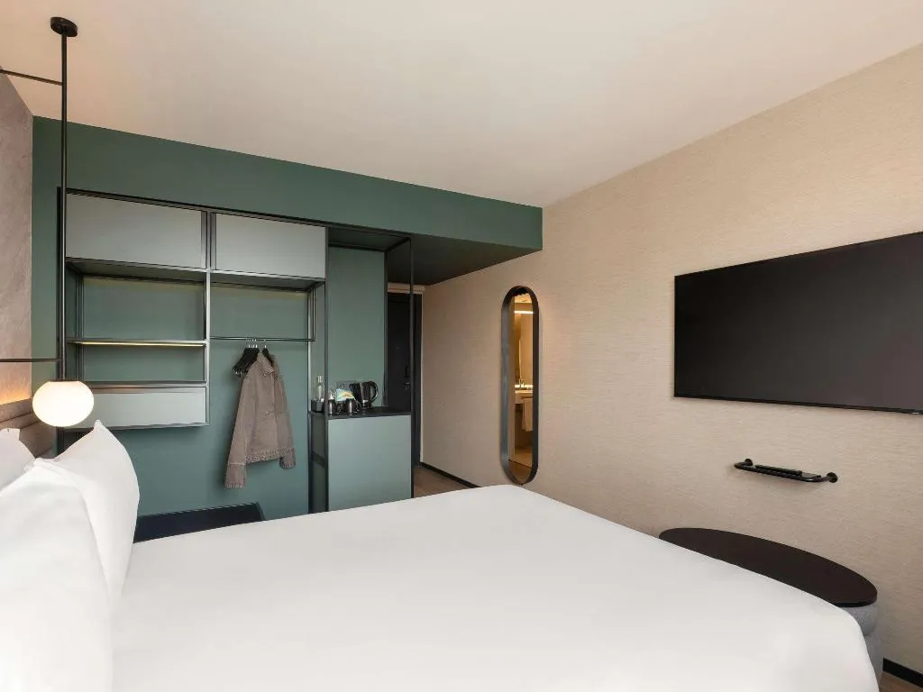 Double or Twin Accessible SUPERIOR Room, Novotel Valencia Lavant, Valencia