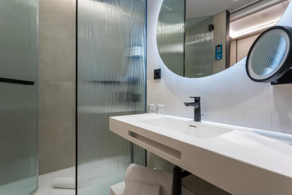 DOUBLE SINGLE USE PREMIER Room, Royal Ramblas, Barcelona