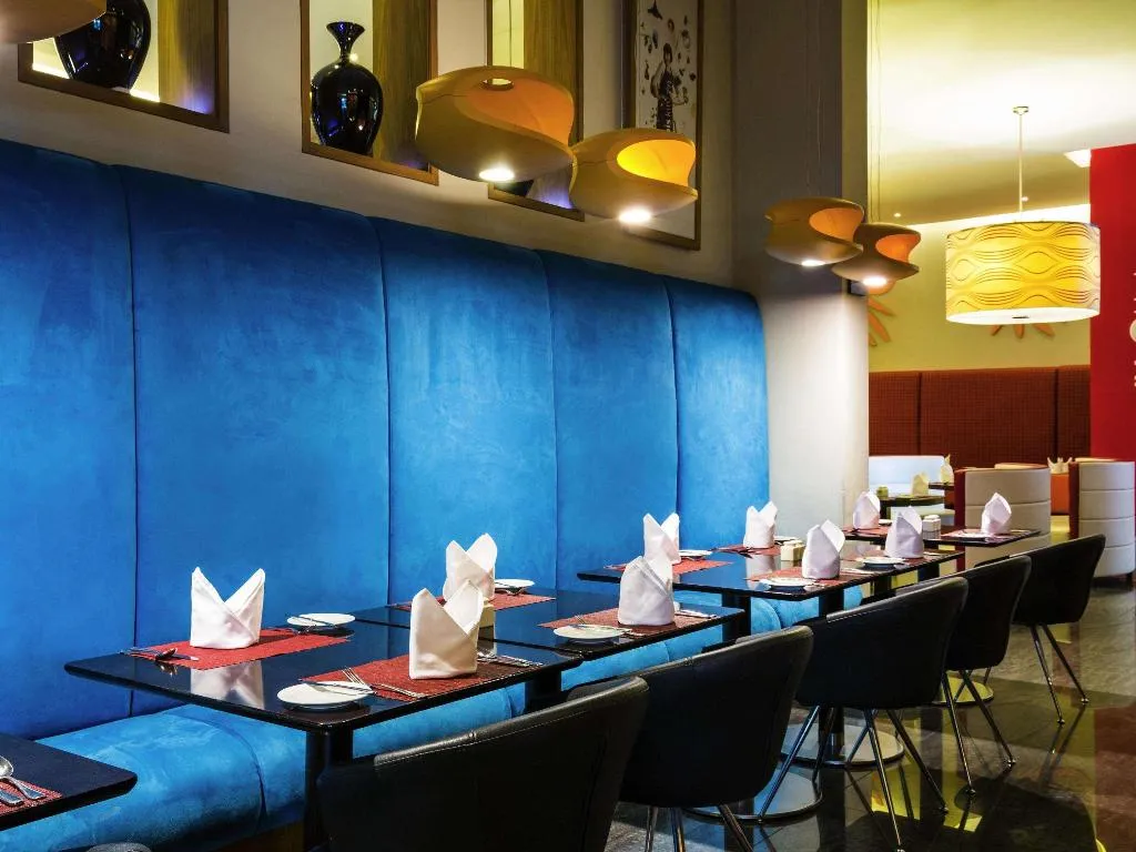 Restaurant, Ibis Mall  Avenue Dubai Hotel, Dubai