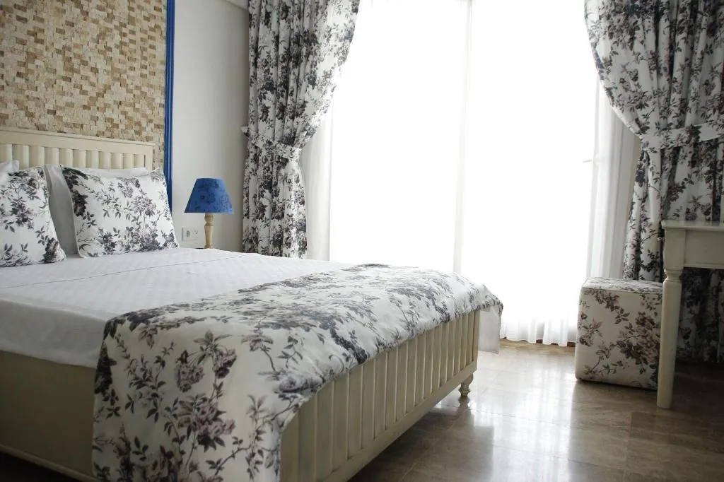 Room, Cunda Paradise Otel, Izmir