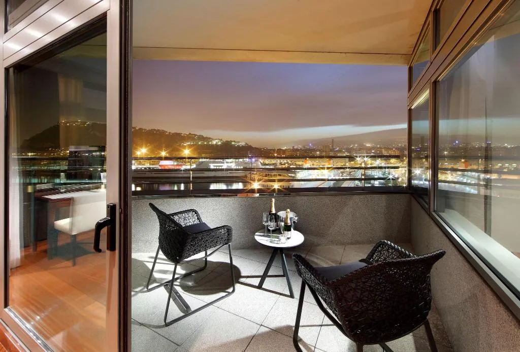 SUITE GRAND Room, Eurostars Grand Marina GL, Barcelona