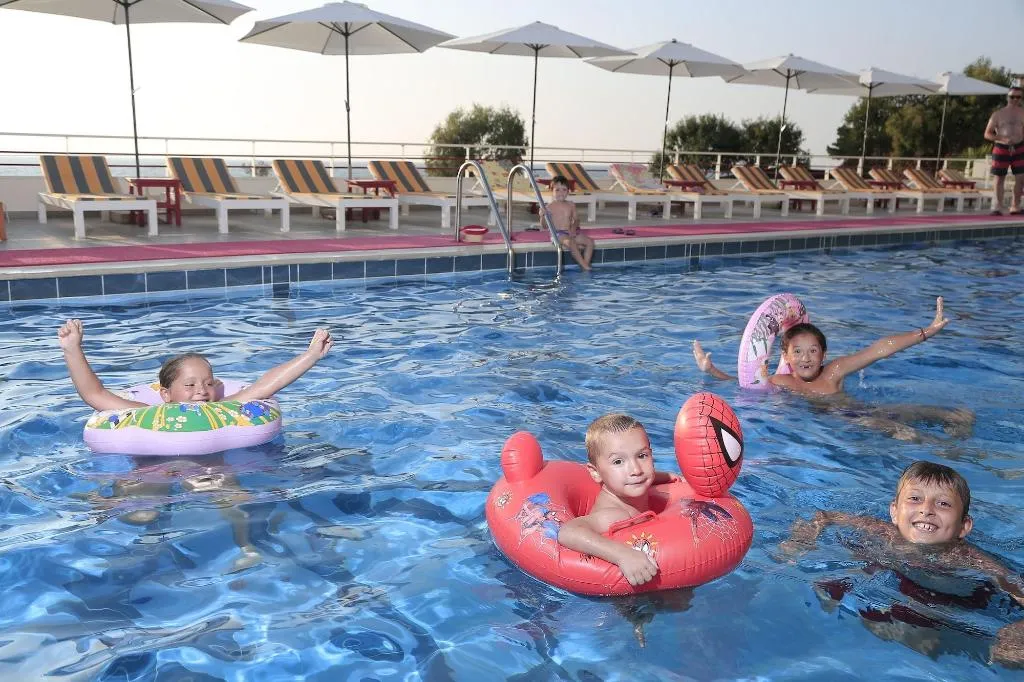 Sports and Entertainment, Hotel Picasso, Kavaje