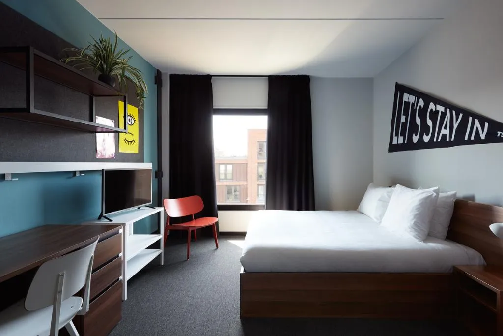 STUDIO DELUXE Room, The Social Hub Groningen, Amsterdam
