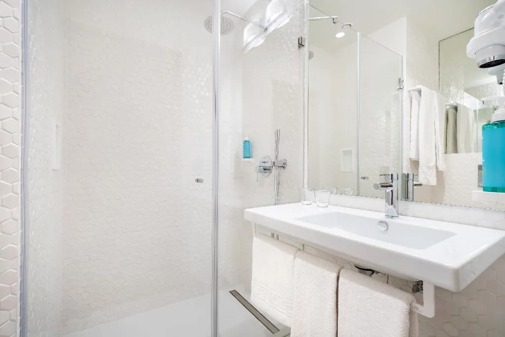 SINGLE STANDARD Room, Moov Hotel Lisboa Oriente, Lisbon