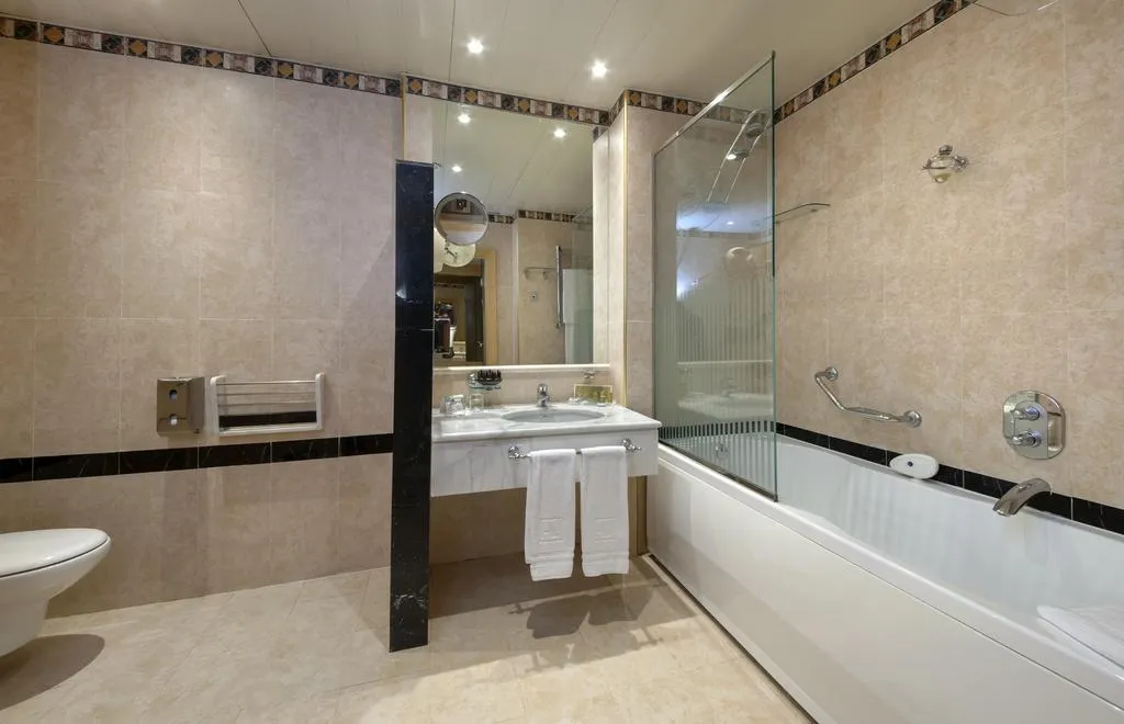 DOUBLE SUPERIOR Room, Eurostars Madrid Foro, Madrid
