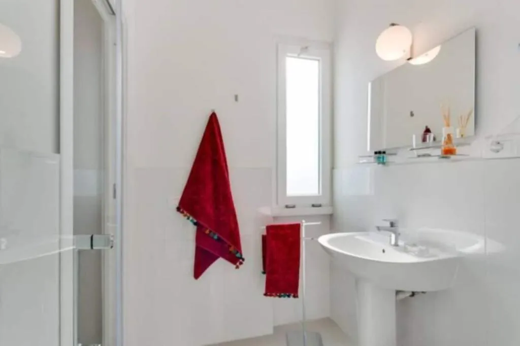 Room, Letto E Latte, Naples