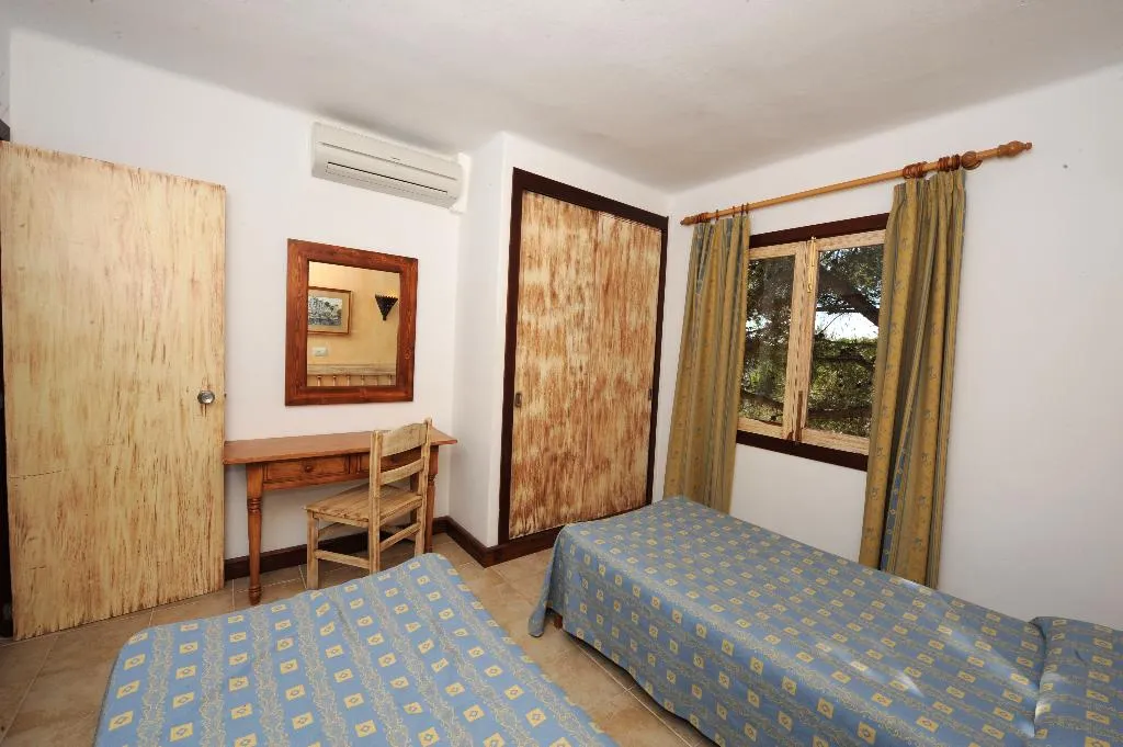 APARTMENT ONE BEDROOM Room, Playa Ferrera, Majorca