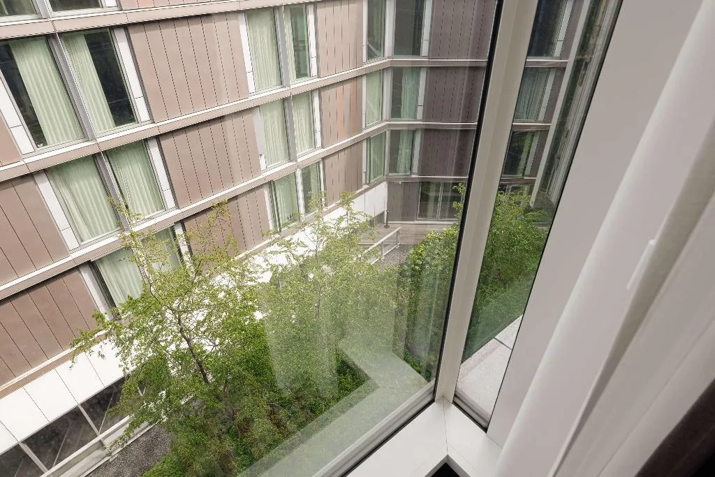 DOUBLE WITH VIEWS Room, DoubleTree by Hilton Amsterdam Centraal Station, Amsterdam